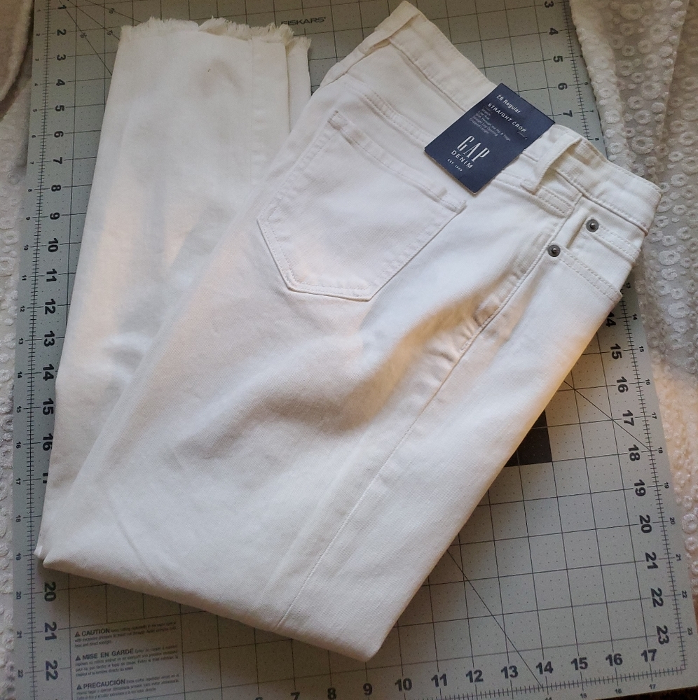 💥💥 Going 2 Resale GAP Jeans
